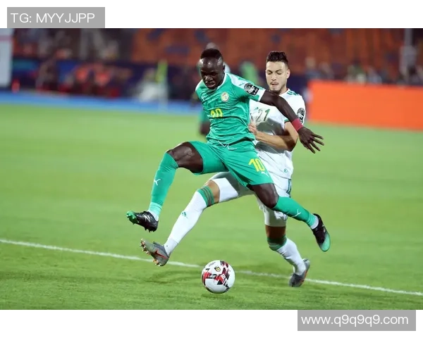 广州足球队荣登足球战术排行榜第四名引发热议与关注